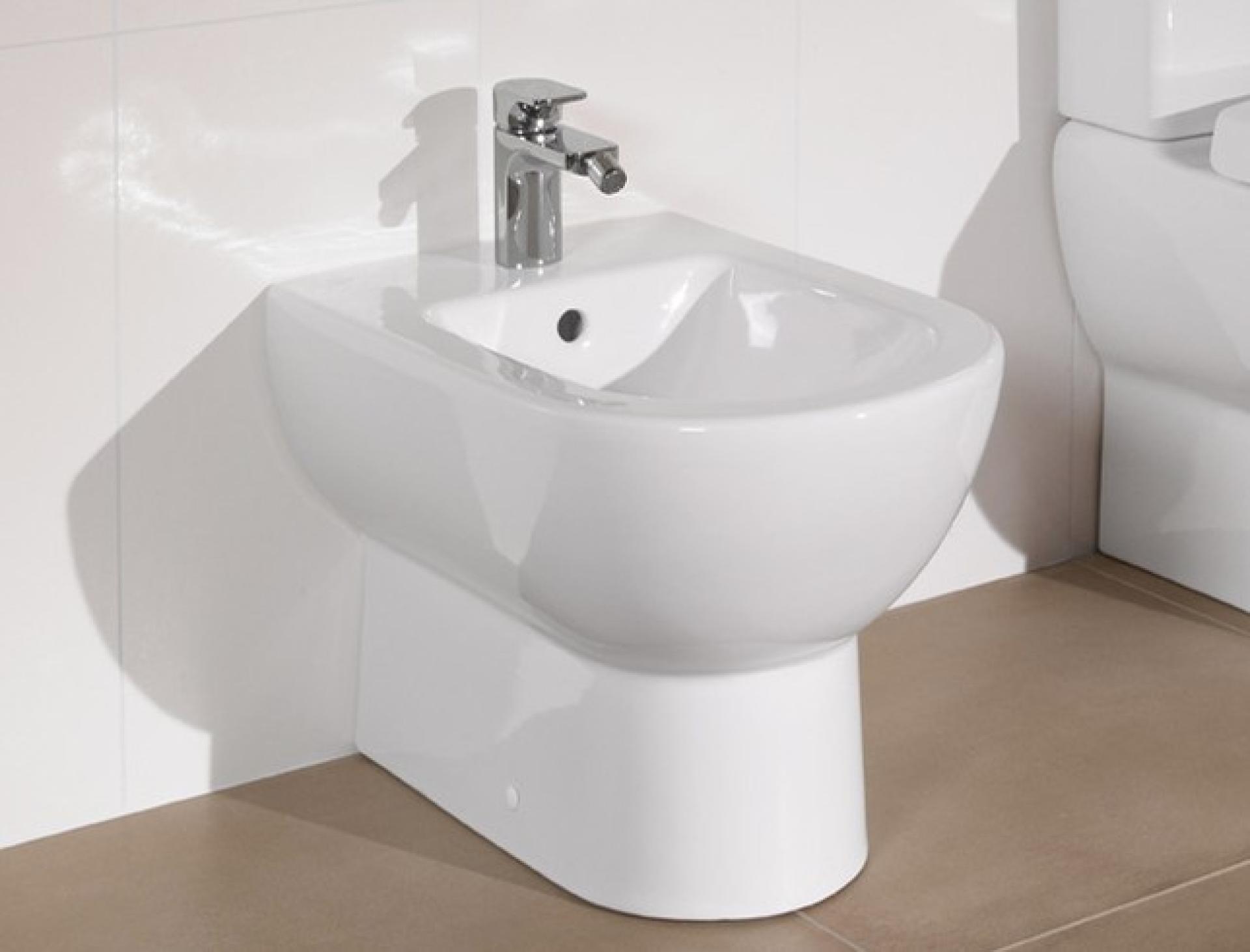 Биде напольное Villeroy & Boch Subway 7410 00R1 alpin Сeramicplus