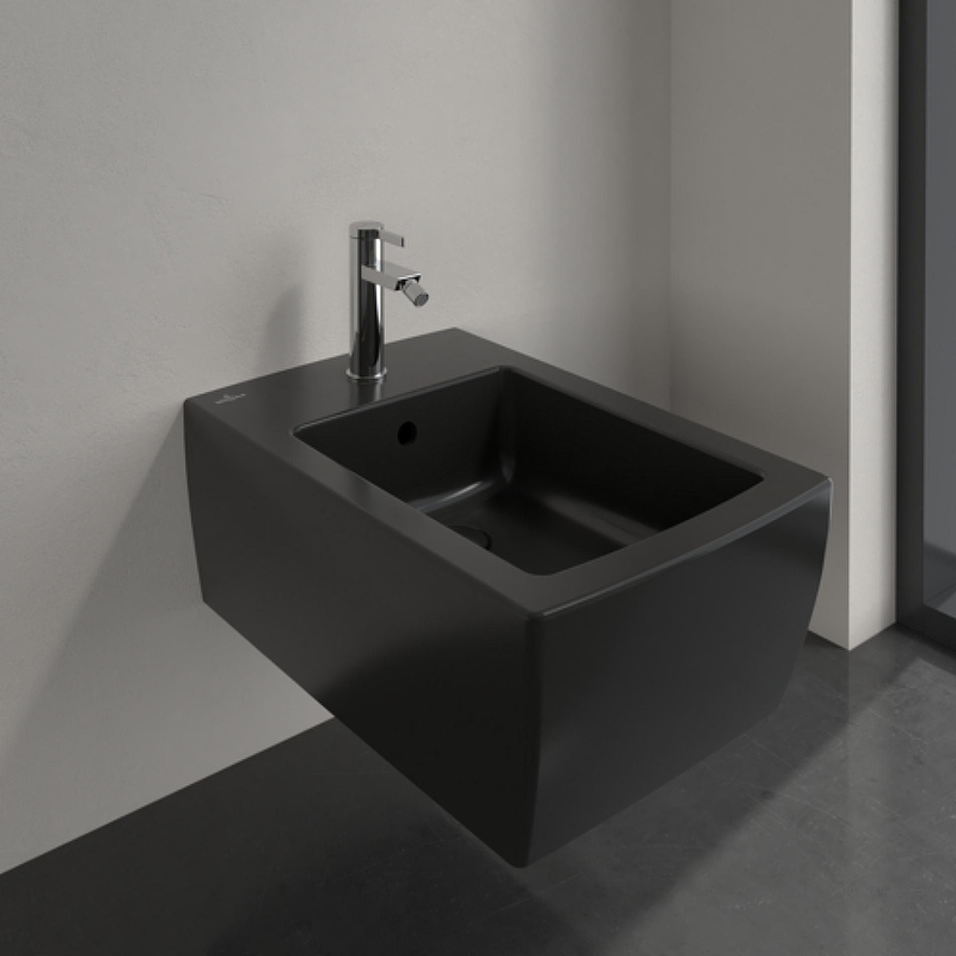 Биде подвесное Villeroy & Boch Memento 2.0 443300R7 черный матовый